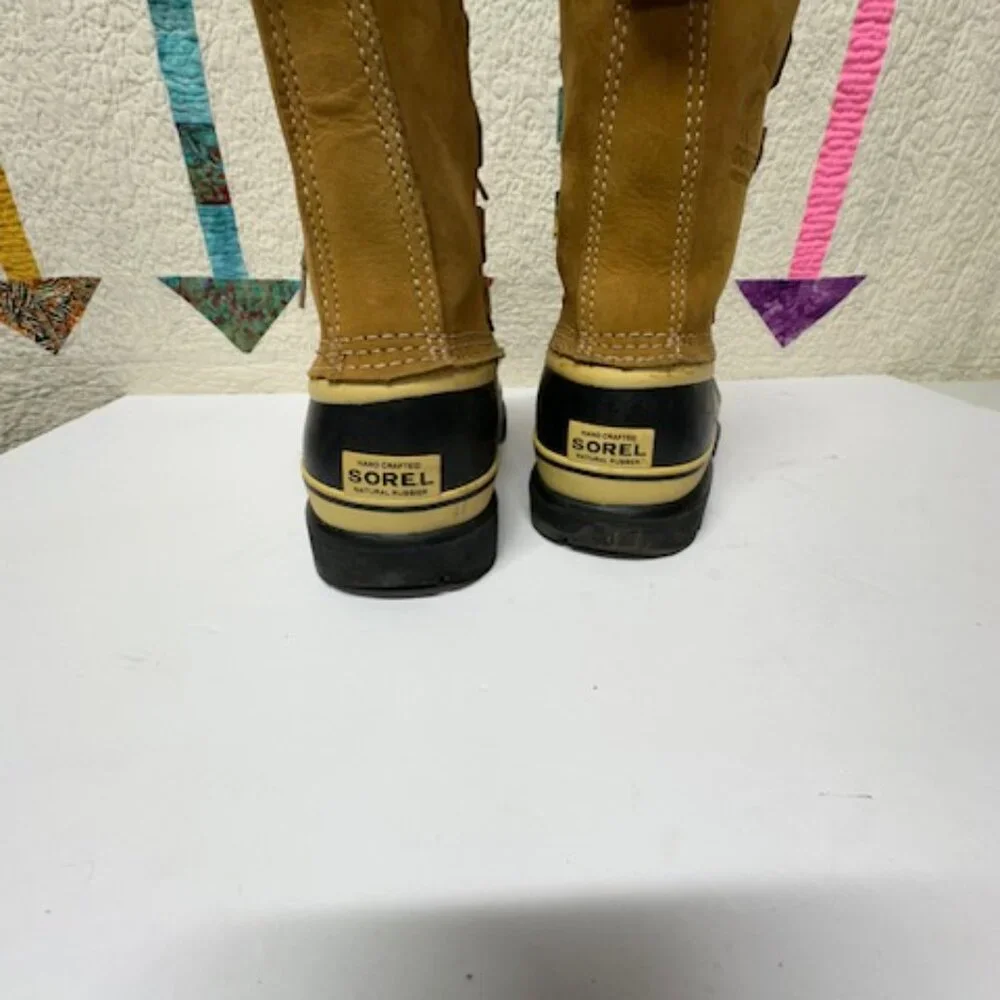 Sorel Women's Tan and Black Winter Boots